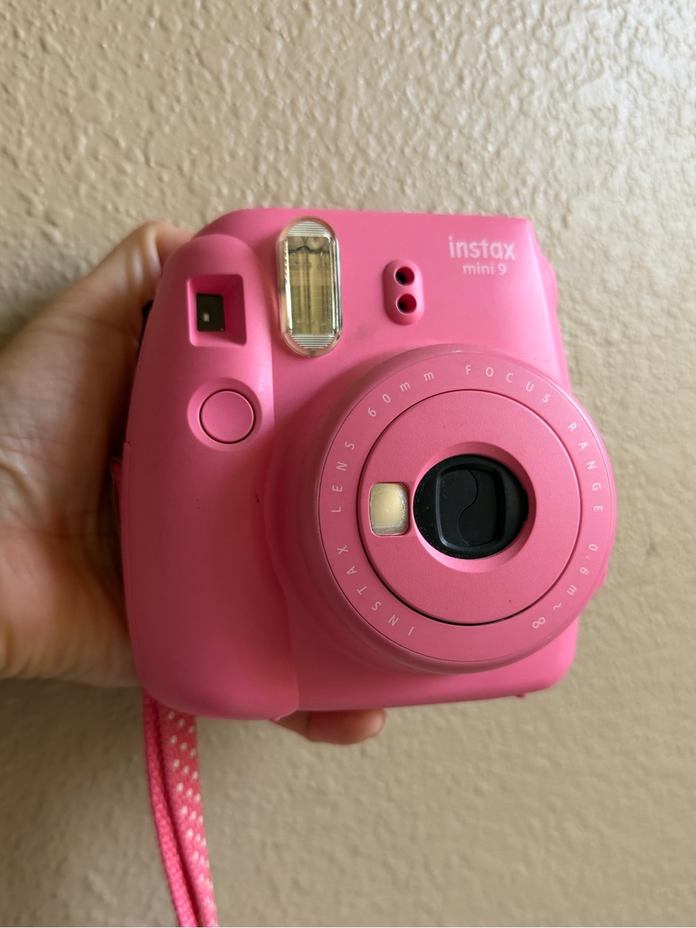 Fujifilm Instax Mini 9 Instant Camera - Bubblegum Pink